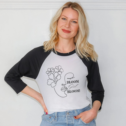 Bloom Face Three-Quarter Sleeve Raglan Shirt | Contrast Sleeve Baseball Tee | S
